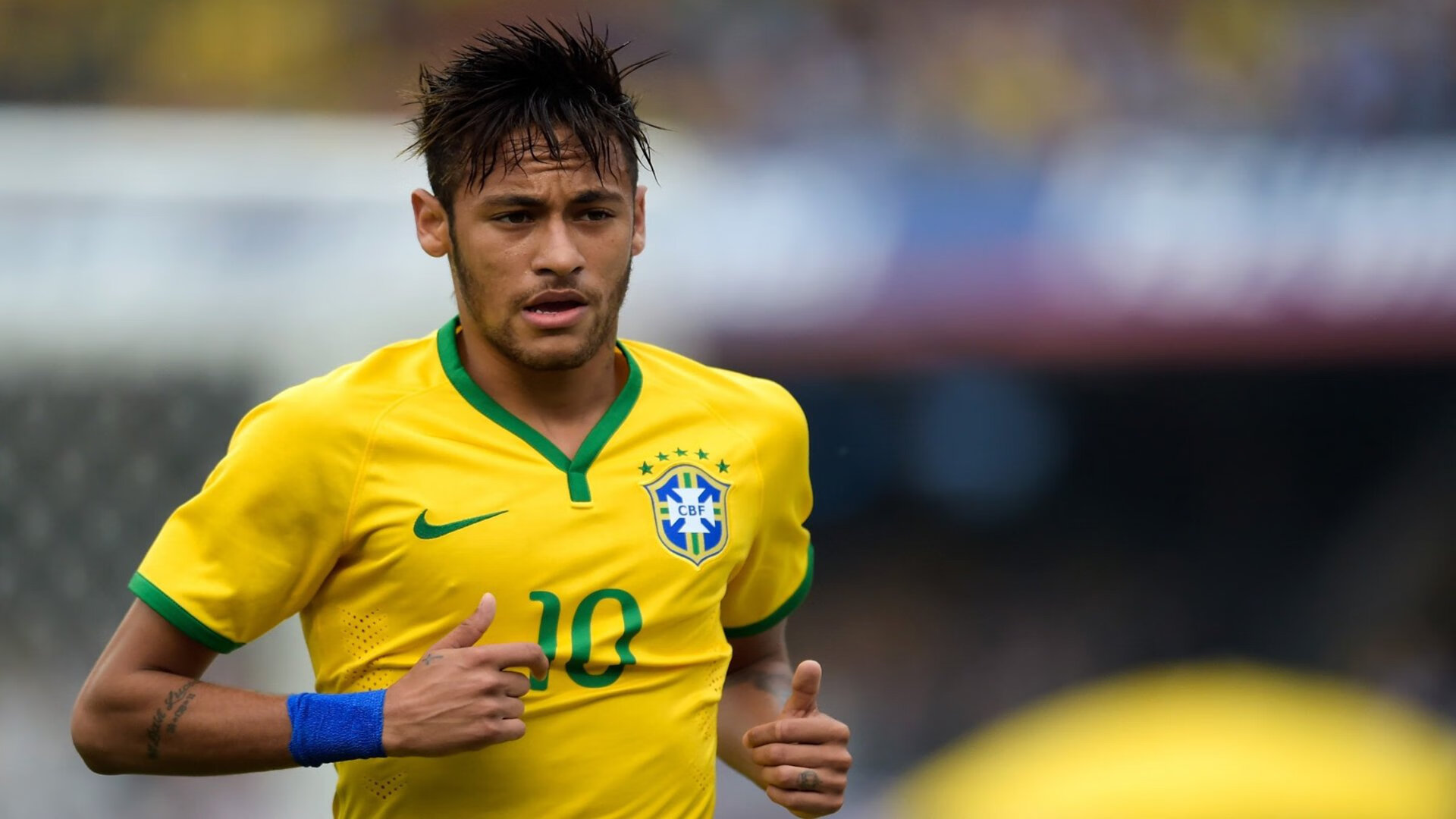 英超冲刺大战：胜负只在一线之间！，英超满场